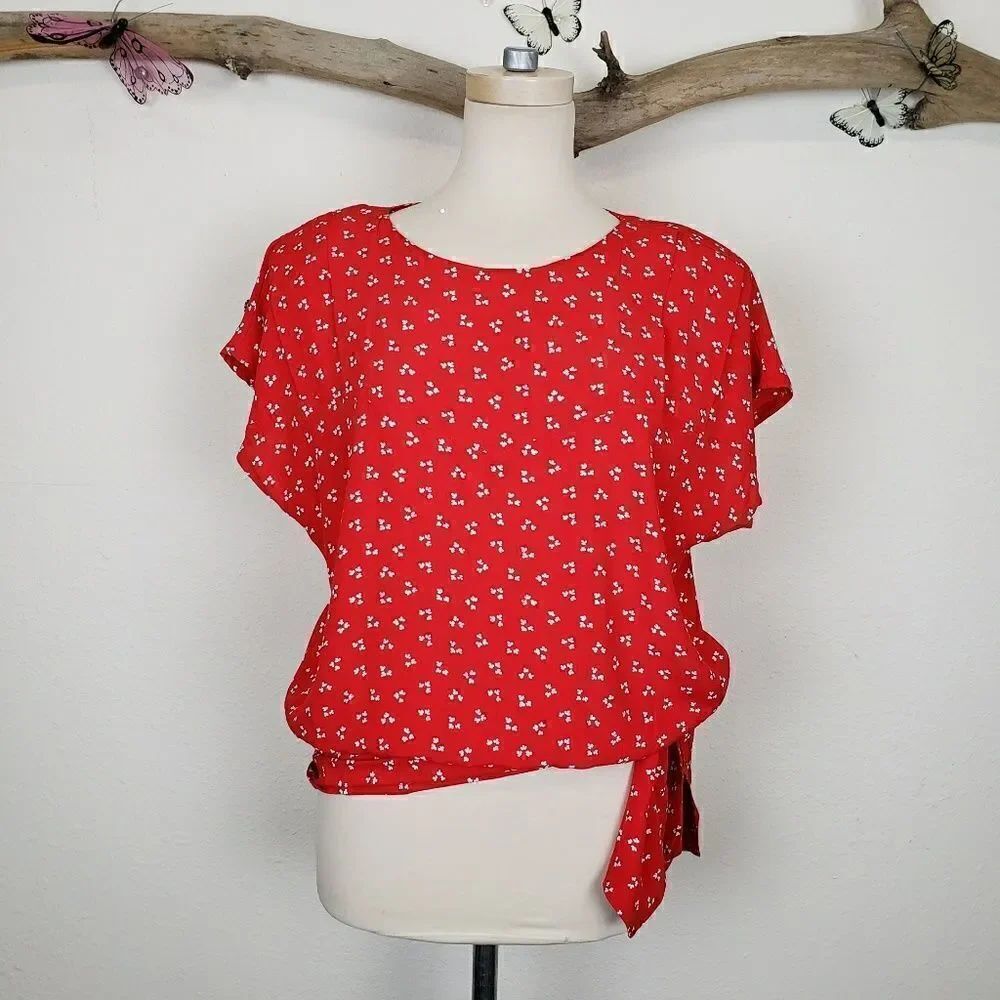 Trend vintage red and white side tie blouse
